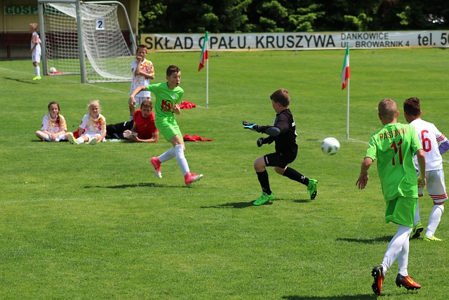 对埃弗顿防 对埃弗顿防